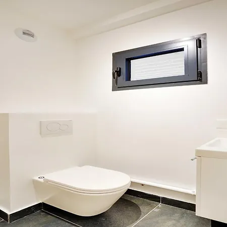 Sleek & Refined - Apartman *